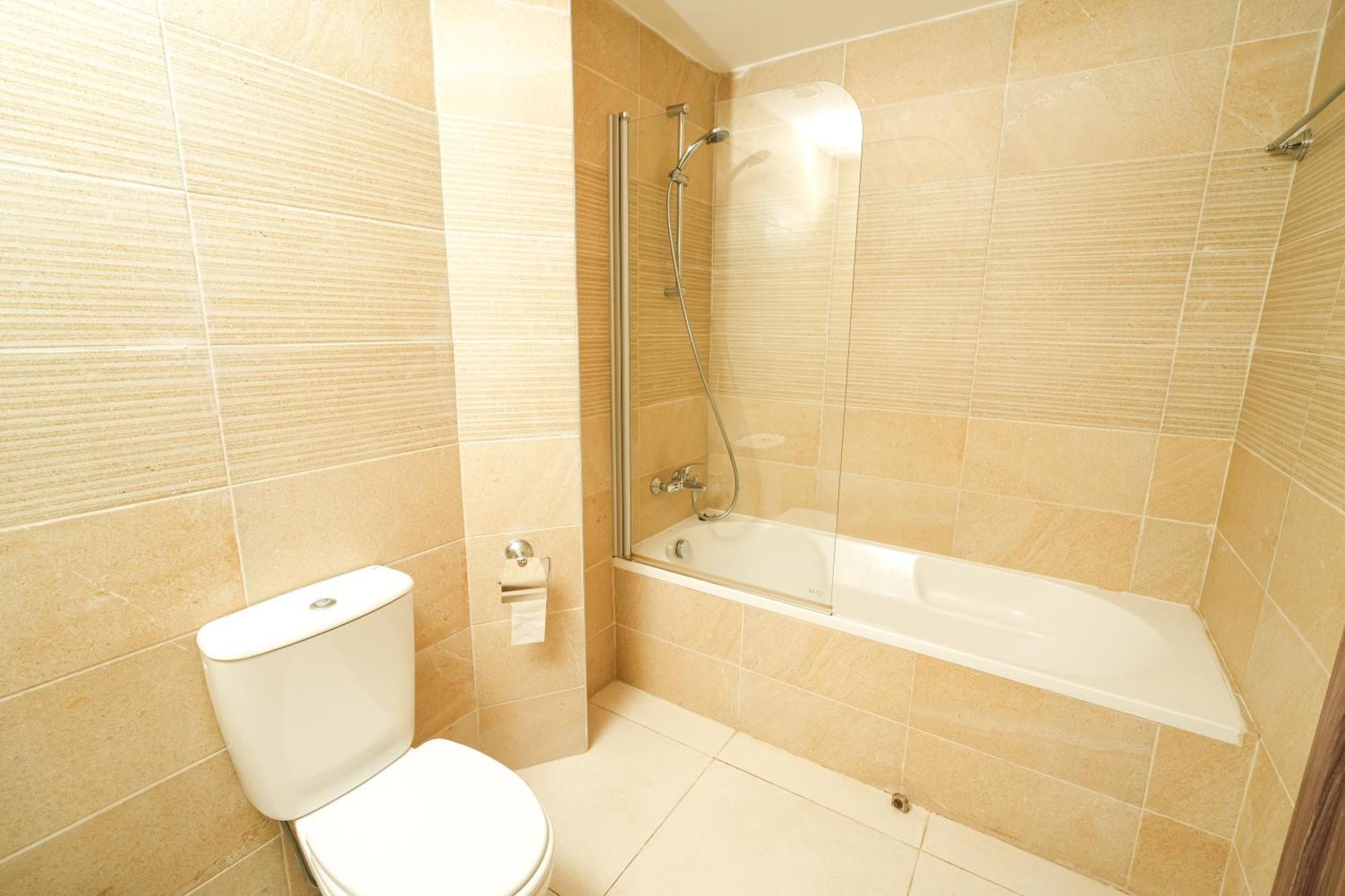 Halcyon Central Apartment Larnaca Exterior photo